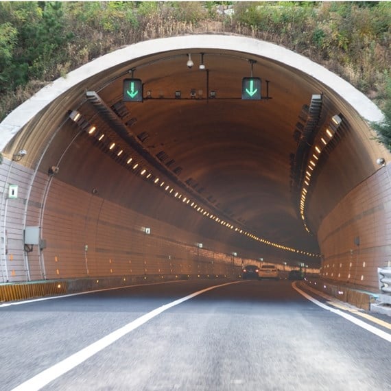 Wejście do tunelu